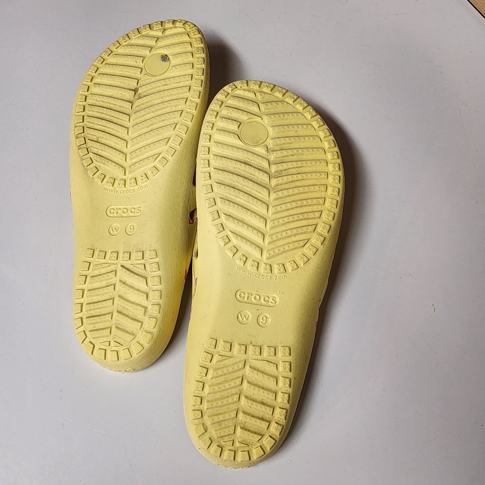 Women’s Flamingo Crocs Sandals Size 9 Croc Flip Flop Thong Pink Yellow - Picture 5 of 7